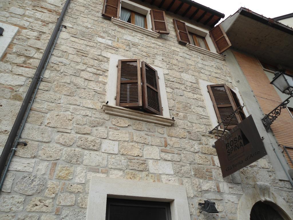 B&B Rosaspina Ascoli Piceno Extérieur photo
